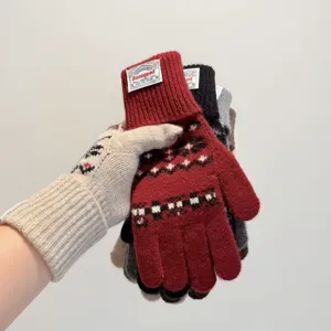 Gants Tricotés Chauds d'Hiver pour Femmes Motif Flocon de Neige Rétro Tactile Mélange de Laine Mitaines Thermiques