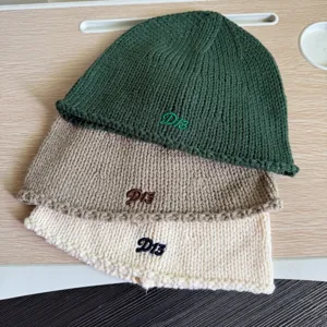 Weiche Strickmütze Set für Damen, Herbst Winter warme gemütliche lässige Beanie Kappe.