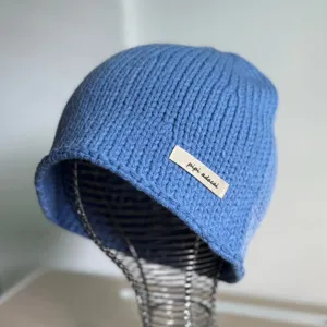 Strickmütze für Damen Winter blaue Beanie Mütze lässig warm stylisch weich bequeme Kopfbedeckung