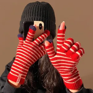 Retro red and white striped knitted winter gloves, thickened warm touchscreen wool gloves.