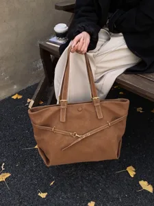 Grote bruine matte tote tas, casual stijlvolle schoudertas met grote capaciteit voor dagelijks gebruik.