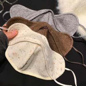 Masque facial chaud en tricot pour femmes, protection d'hiver coupe-vent et respirante 3D.