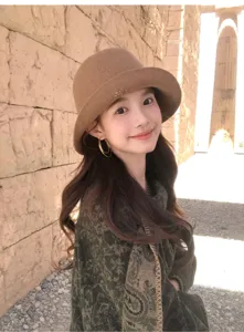 Classic brown wool bucket hat for women, elegant wide brim cloche hat for autumn and winter.