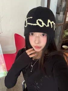 Korean style minimalist letter knit beanie winter warm soft casual pullover hat unisex black