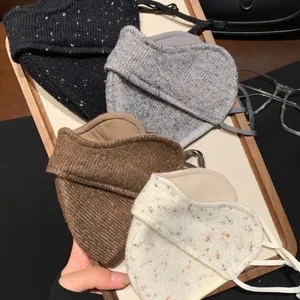 Masque facial tricoté chaud pour femmes, protection 3D épaisse et coupe-vent pour l'hiver.