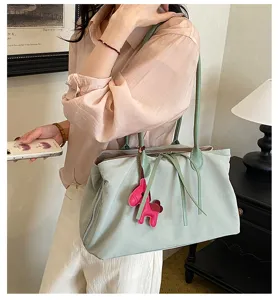 Koreaanse casual kleurencombinatie shopper voor dames, grote schoudertas met hanger.