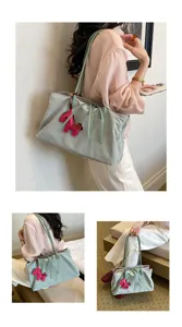 Chique canvas shopper tas voor dames, stijlvolle contrast schoudertas met paardenhanger.