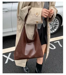 Casual bruine PU lederen schoudertas, grote capaciteit stijlvolle shopper voor dames.