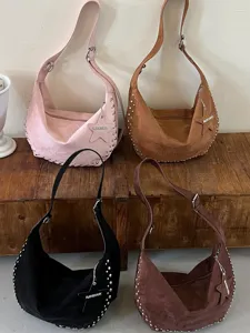 Retro suède klinknagel schoudertas voor vrouwen, stijlvolle hobo crossbody tas herfst