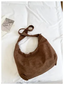 Braune Wildleder Umhängetasche für Damen, große Kapazität Retro Hobo Dumpling Crossover Tasche.