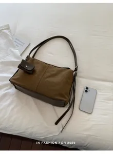 Retro casual grote capaciteit suède schoudertas voor vrouwen vintage stijlvolle tas