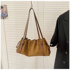 Retro Geraffte Umhängetasche für Damen, trendiges Kordelzug Design, elegante caramel Tasche.