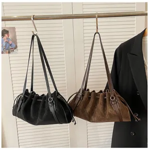 Vintage plissierte Damentasche, lässige Beuteltasche mit Kordelzug und Schulterriemen.