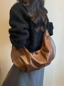 Casual bruine slouchy halve maan schoudertas vrouwen minimalistische dumpling tas dagelijks