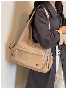 Borsa a tracolla casual minimalista grande capacità borsa hobo da lavoro comoda dettaglio.