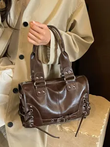 Damen Retro PU Leder Boston Tasche Nische Motorrad Handtasche Koreanische Mode Einfarbig Niete Schulter Umhängetasche Für Den Alltag
