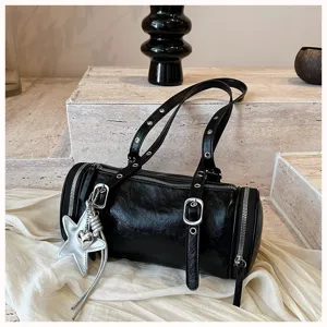 Retro Motorrad Stil Öl Leder zylindrische Kissen Schultertasche unter dem Arm Boston Tasche