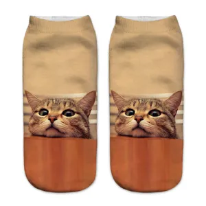 Cute 3D cat print low-cut socks for men and women, funny tabby cat casual ankle socks.