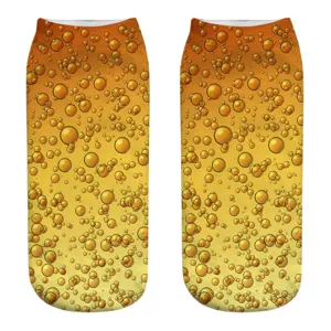 Chaussettes courtes imprimées bulles de bière 3D, design amusant unisexe pour le quotidien.
