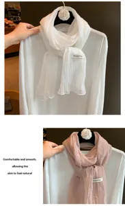 Leichter Falten Schal und Oberteil Set, atmungsaktives Gewebe für elegante Damen.