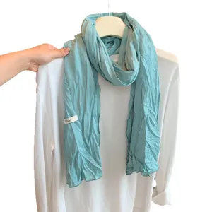 Koreanischer einfarbiger Falzschal für Damen, eleganter lässiger Drapierungsschal für Herbst.