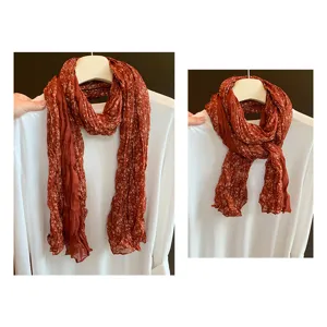 Retro blumen bedruckter schöner langer Schal für Damen, vintage Herbst dünnes Halstuch.