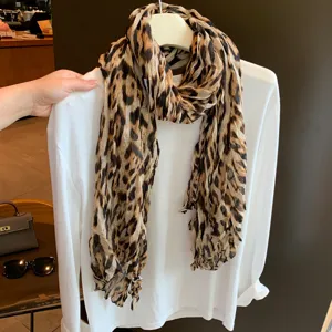 Amerikanischer Retro Leopardenmuster Plissierter Schal Für Damen Leichter Herbst Langer Schal Vintage Polka Dot Blumenschal