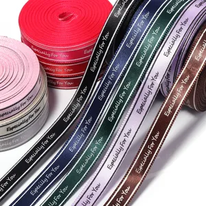 Kleurrijke bedrukte lintenset voor cadeauverpakking bloemboeket en taartdecoratie