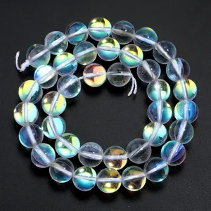 Iriserende kristallen ronde kralen detailopname, perfect voor DIY sieraden en armbanden maken.