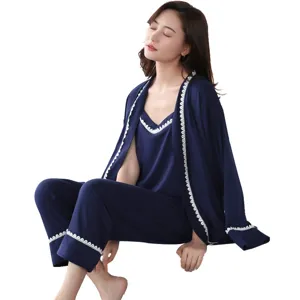 Ensemble pyjama modal trois pièces pour femme, peignoir long, haut et pantalon, bleu foncé.