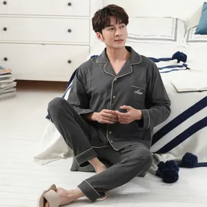 Men's long-sleeve cotton pajama set, comfortable sleepwear home loungewear for spring autumn.