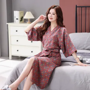 Spring summer thin cotton double gauze bathrobe, soft comfortable home sleepwear for women.
