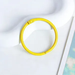 Anneau de reliure en métal jaune anneau de livre bricolage bijou artisanal vue détaillée