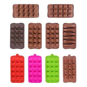 Silicone Chocolate Mold Baking Tool Rose And Expression Emoji Ice Cube Tray Flexible Non Stick DIY Kitchen Mold