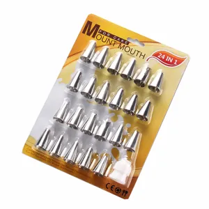 Set di 24 beccucci per pasticceria in acciaio inossidabile con adattatore blister