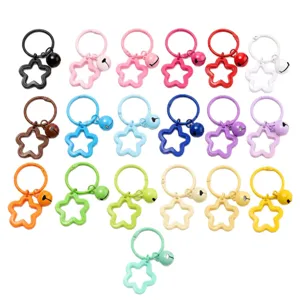Kleurrijke stervormige sleutelhangers met kleine belletjes metalen ringen DIY handtas