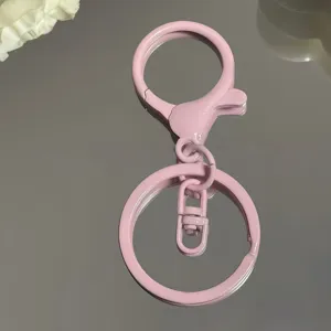 Rosa Metall Schlüsselanhänger 3er Set, DIY Handwerk 8-förmiger flacher Ring für Taschen.