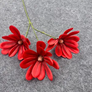 Fiore rosso artificiale a 3 teste ramo di fiori di seta finta per arredamento nozze