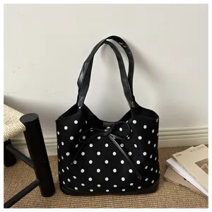 Borsa tote in camoscio a pois neri e bianchi da donna, grande capacità borsa a spalla.
