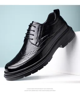 Chaussures habillées en cuir noir pour hommes brogues perforées chaussures de ville.