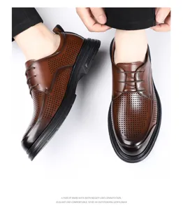 Chaussures de ville habillées marron pour hommes en cuir avec design perforé respirant.