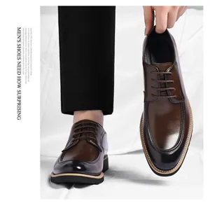 Classic men's business leather shoes, elegant brown formal dress footwear for daily work.