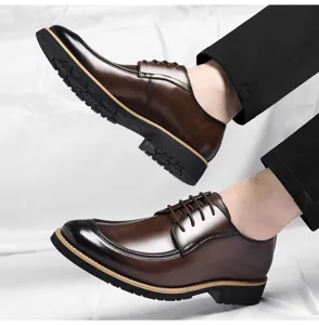 Men's business leather dress shoes, brown lace-up formal footwear with thick sole.