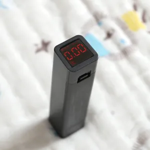 Détecteur électronique portable professionnel d'agent fluorescent avec écran numérique LED.