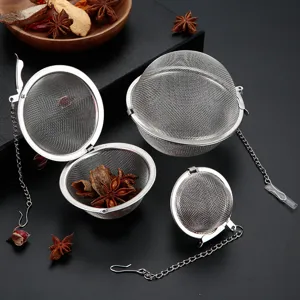 Infusore per Tè in Aciaio Inossidabile 304 Filtro a Sfera per Spezie a Maglia con Gancio a Catena Strumento da Cucina