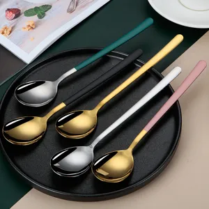 Set de cucharas largas de acero inoxidable, estilo coreano para postres y café en casa.