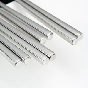 High quality 304 stainless steel chopsticks durable metal kitchen tableware for home use.