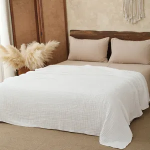 Pure cotton six-layer gauze summer cooling blanket, breathable white towel quilt for kids and home.