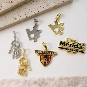 Copper gold-plated metal pendants DIY necklace accessories wholesale, puzzle heart design.