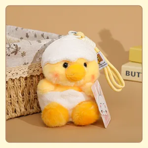 Lindo colgante de felpa pollito cascarón, llavero de peluche animal amarillo suave y tierno.